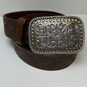 Vintage Justin Women’s Embossed Tooled Leather Rhinestone Western Buckle Belt